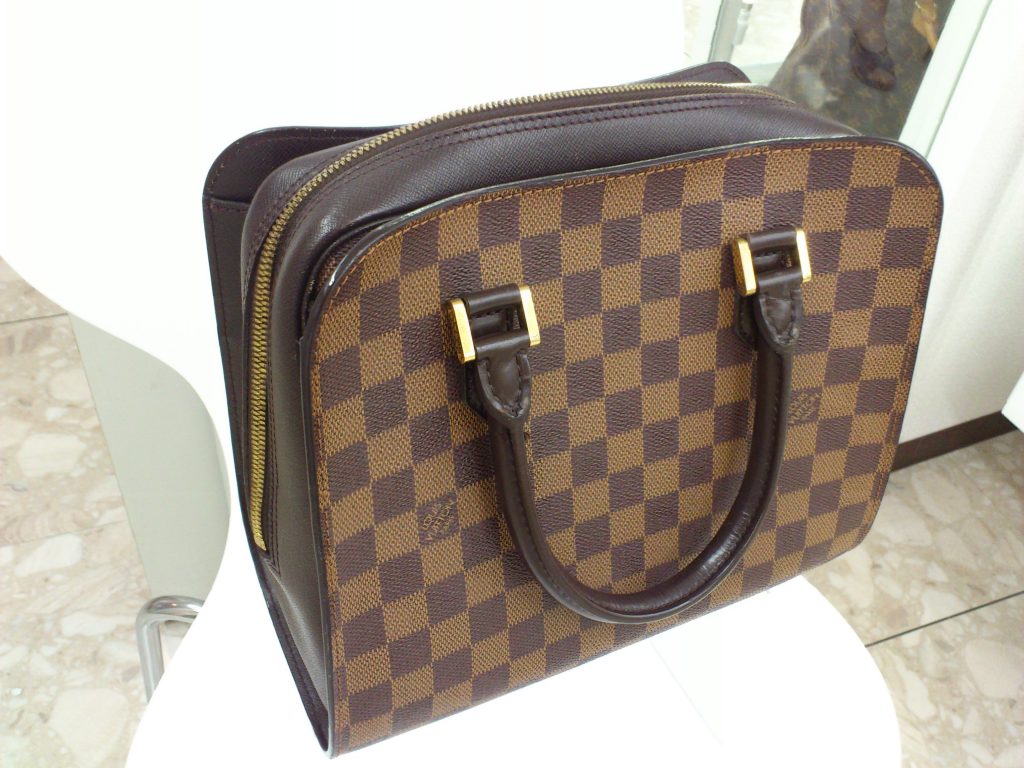 ルイヴィトン（Louis Vuitton） ダミエ・エベヌ トリアナ N51155 買取